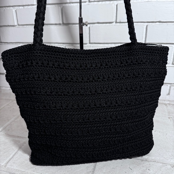 Crocheted/knit black purse in like new condition - Picture 3 of 11